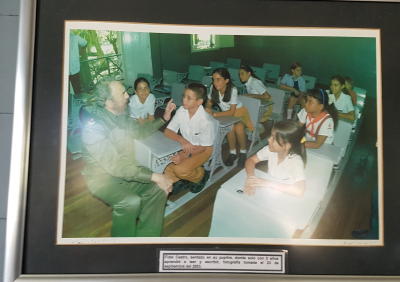 Fidel Castro and children